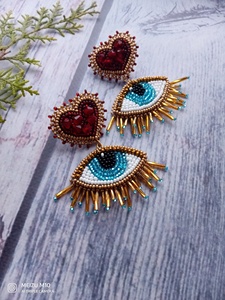 Boucles d'oreilles brodées à la main de luxe avec perles et motif œil porte-bonheur, bijoux uniques et tendance pour femme, légères, cadeau d'été, vente en gros - Product Image 4