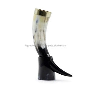 Corne à boire de buffle d'Inde Corne à poudre de style nautique et d'amour avec support de sangle en cuir disponible pour souffler - Product Image 2