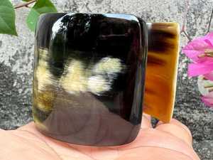 กำไลข้อมือและกำไลเขาควายทำมือ ปรับแต่งสีสันได้ เป็นมิตรกับสิ่งแวดล้อม แฟชั่นโบราณ สวยงาม คล้ายของแท้ ของสะสมงานศิลปะ - Product Image 3