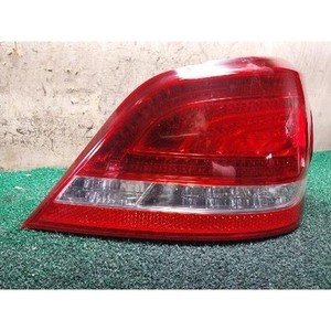 Conjunto de Luz Trasera Derecha Equus VI 2011-2013 Usado ORIGINAL 924023N020 - Product Image 2