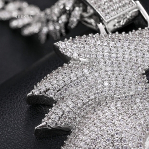Pendentif Hellcat en Moissanite – Bijou Fait Main en Argent Sterling 925, Pendentif Hellcat Style Urbain – Pierres Moissanite Serties à la Main - Product Image 5