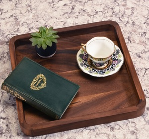 Plateau de service carré élégant de 15 pouces avec base solide, plateau utilitaire en bois, plateau de service alimentaire en bois, plateau de service en bois rustique - Product Image 3