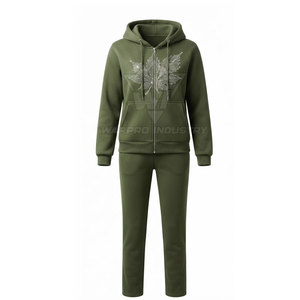 Conjunto Deportivo Personalizado con Pedrería para Mujer, Sudadera con Cierre y Pantalones Jogger, Conjunto de Dos Piezas - Product Image 2