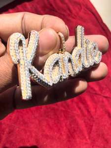 Colgante de letra con nombre personalizado, estilo Hip Hop, con letras de burbuja, de Plata de ley 925 chapada en oro, con Moissanita y dijes de garra - Product Image 1