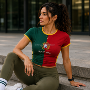 T-shirt sportif pour femme, coupe courte, manches courtes, col rond, color block, coupe ajustée, tissu jersey respirant - Product Image 1