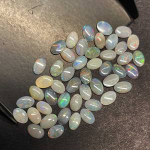 Opale blanche naturelle d'Australie, cabochon ovale, pierre précieuse en vrac, 4*6 MM, 10 CT, certifiée IGI pour la fabrication de bijoux - Product Image 3