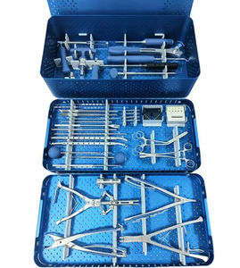Kit d'instruments chirurgicaux orthopédiques pour la colonne vertébrale, en acier inoxydable, pour l'insertion et la fixation de vis, par Grip Surgical - Product Image 1