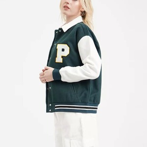 Veste universitaire pour femmes de qualité supérieure, en coton rembourré, respirante, pour l'hiver, fabriquée au Pakistan - Product Image 3