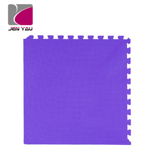 Tapete de Espuma EVA Premium de 100x100cm y 20mm con Textura Cruzada para Entrenamiento de Combate - Product Image 4