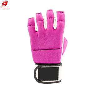 Gants de MMA respirants et légers à doigts ouverts pour l'entraînement en arts martiaux et la gym quotidienne - Product Image 3