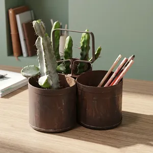 Pot suspendu vintage rustique en fer avec poignée pour la présentation de fleurs, porte-ustensiles, décoration de jardin, intérieur de ferme, maison, hôtel - Product Image 5