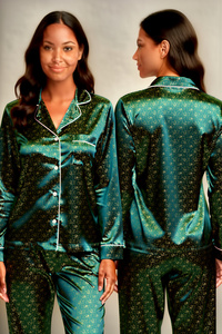 Ensemble de pyjama pour femmes en satin à imprimé floral, manches longues, col rabattu, fermeture à boutons, élégant vêtement de nuit d'automne - Product Image 1