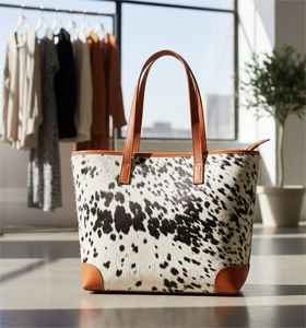 Sac fourre-tout en cuir véritable avec fermeture éclair et broderie, couleur unie, personnalisable, pour femme, LHTB-0046 - Product Image 1