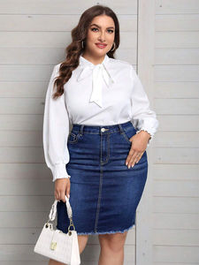 Tendance 2026 HSI Jupe en denim semi-extensible, modèle délavé et vieilli, avec poches cargo classiques et design élégant - Product Image 3