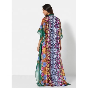 CLASSY DIGITAL LEOPARD IMPRIMÉ ET BRODERIE AVEC DESIGN FLORAL ROBE ARABE KAFTAN JALABIYA - Product Image 4
