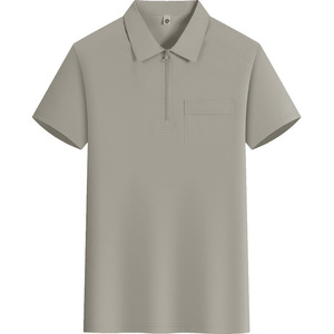 Camisa polo de manga corta color caqui para hombre de Shan Apparel con bolsillo en el pecho, corte regular, informal, de punto, de color sólido. - Product Image 4