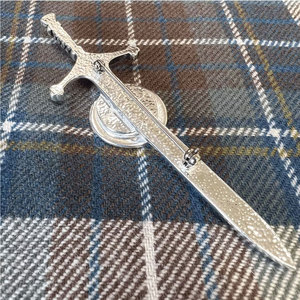 Pin para Kilt con Nudo Celta, Metal de Alta Calidad para Kilt de Tartán, Decorativo para Trajes Escoceses de las Tierras Altas - Product Image 2