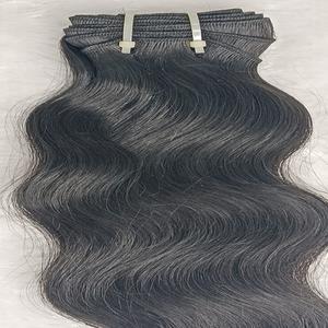 Extensions de cheveux humains vierges à 100 % – Douces, lisses, couleur naturelle, parfaites pour le volume et la longueur - Product Image 2