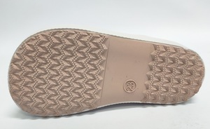 <span class=keywords><strong>Botas</strong></span> de Lluvia de Goma para Niños al por Mayor con Puntera Ancha, Impermeables, Tipo Barefoot, Fabricante de <span class=keywords><strong>Botas</strong></span> de Agua - Product Image 4