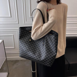 Sac messager pour femme en cuir véritable fait main, fermeture éclair sécurisée, motif en losanges, durable, décontracté, pour tous les jours et les voyages - Product Image 1