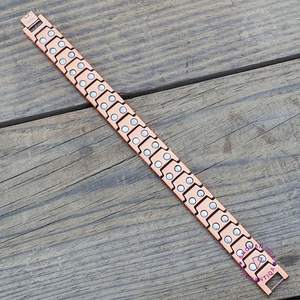 Pulsera Magnética de Cobre Sólido con Cruz de Jesús para Hombre y Mujer, Estilo Antiguo en Tono Cobre - Product Image 3