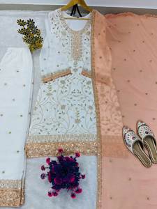 Conjunto de Fiesta Tradicional con Bordado de Lentejuelas Pesadas en Tela Georgette, Top de Secado Rápido y Pantalones Plazzo con Dupatta, Especial para el Festival Eid - Product Image 6