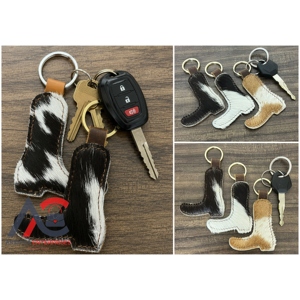 Factory Wholesale Fashion Hair On Cowhide <b>Leather</b> Boot Shape <b>Keychain</b> Genuine <b>Leather</b> Car Durable Key Fob Unisex Gift Accessory - Product Image 1