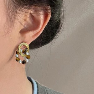 ต่างหูวงกลมประดับมุกสไตล์ฝรั่งเศส ดีไซน์เฉพาะตัว พร้อมเข็มเงินแท้ S925 และลายหินตาเสือ - Product Image 4