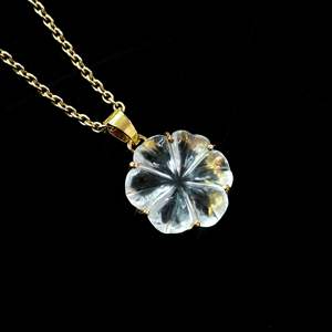 Pendentif Fleur en Cristal de Quartz Naturel, Collier en Pierre Précieuse Sculptée pour Femme, Cadeau d'Anniversaire, Bijoux Tendance, Vente en Gros - Product Image 2