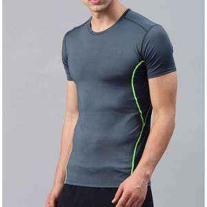 T-shirts de sport légers et extensibles en polyester 100% pour hommes, t-shirts de compression personnalisés à col rond - Product Image 4