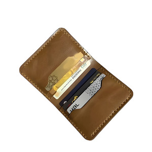 Portefeuille Minimaliste Élégant en Cuir Gris Fait Main Cousu à la Main Compact Fin Porte-Cartes Fenêtre Sécurisée pour Cartes d'Identité Poche à Billets Idée Cadeau Homme - Product Image 5