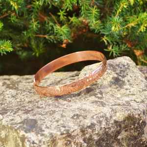 กำไลทองแดงแท้สไตล์โบโฮชิค งานแฮนด์เมด เครื่องประดับบำบัดรักษาตามธรรมชาติ ผลิตในเนปาล - Product Image 6