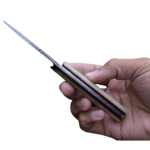 Cuchillos de Desollado de Acero de Damasco Hechos a Mano para Exteriores con Hoja Forjada Duradera, Agarre Suave y Filo de Precisión para Desollar y Uso General - Product Image 3