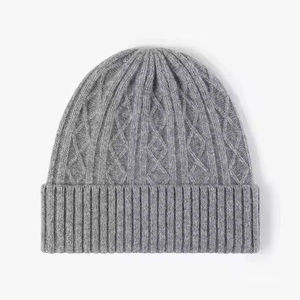 Gorros de Lana Personalizados con Logotipo, Gorros Jacquard de Invierno, Venta Directa de Fábrica en Línea con MOQ Bajo, Marca Privada - Product Image 1