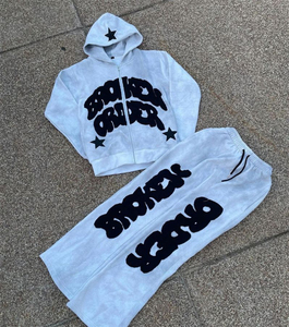 Sweat à capuche zippé et pantalon de survêtement évasé pour homme, style streetwear, imprimé patchwork brodé, personnalisable, effet vieilli, respirant, délavé à l'acide - Product Image 3