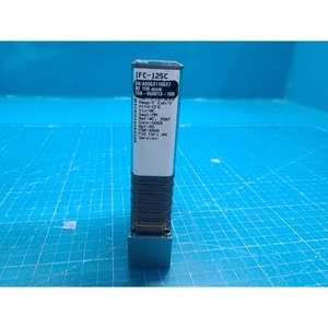 Pièces d'équipement semi-conducteur d'occasion Brooks Instrument IFC-125C IFC-125C N2 100SCCM - Product Image 3