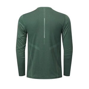 Fabricant de T-shirts d'entraînement à compression personnalisés, T-shirts de fitness pour la salle de sport, séchage rapide, évacuation de l'humidité, polyester, élasthanne, marque privée - Product Image 1