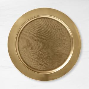 Assiette de service ronde de 13 pouces, design personnalisable, bordure texturée martelée, métal de qualité alimentaire, pour les fêtes et événements. - Product Image 3