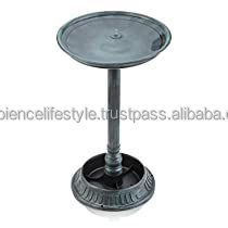 Bain d'oiseaux classique en métal pour jardin, patio, design élégant, base robuste, attirant les oiseaux, avec bassin de rétention d'eau. - Product Image 6