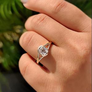 Anillo de Compromiso de Diamante Cultivado en Laboratorio de Primera Calidad, 1 Quilate, Oro Sólido para Mujer, 10k/14k/18k, Corte Radiante EF, Sin Níquel, Sin Plomo, para Novia - Product Image 1