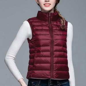Women's Lightweight Waterproof Packable Hooded <b>Winter</b> <b>Quilted</b> Jacket with Detachable Hat Sleeves Zipper Closure Polyester Filled - Product Image 3