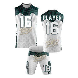Uniformes de football 7v7 personnalisés |   Maillots de football américain pour jeunes 100 % polyester, compression, impression par sublimation, vente en gros de vêtements de sport - Product Image 2