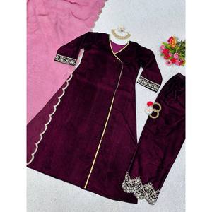ชุดปาร์ตี้ชุดท็อปและล่างสุดสวยของผู้หญิงพร้อมชุด dupatta - Product Image 1