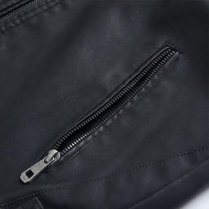 Nueva tendencia de moda, abrigo con parches, chaqueta de PU para hombre, estilo motociclista, precio al por mayor - Product Image 5