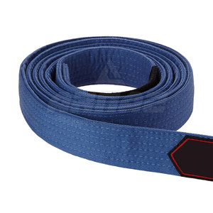 Ceinture de judo durable offrant un ajustement sûr et une qualité supérieure pour une pratique cohérente - Product Image 2