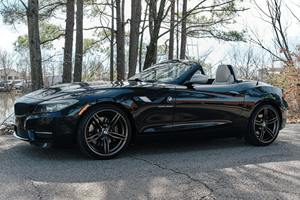 2011 B-M-W-Z-4 s-D-r-i-v-e-3-5-i-s - Product Image 3