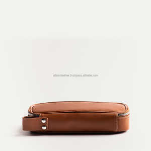 Sac de maquillage pliable à fermeture éclair en cuir véritable de luxe de grande capacité personnalisé en usine Organisateur de maquillage pour femmes Écologique Portable - Product Image 6