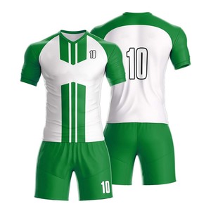 Ensemble Maillot et Short de Football pour Adulte – Tenue d'Entraînement Sportive Respirante, Anti-Transpiration et Séchage Rapide 100% Polyester - Product Image 4