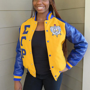 Chaqueta Varsity para Mujer, Diseño Nuevo, Hecha a Medida, OEM, al por Mayor, Chaqueta Resistente con Color Personalizado - Product Image 1