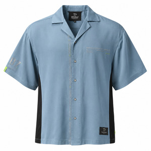 Camisa Oversize Y2K con Botones, Cuello Camisero, Estampado Gráfico Cyber Shield, Color Azul Aqua, Estilo Urbano para Hombre, Venta al Por Mayor - Product Image 4